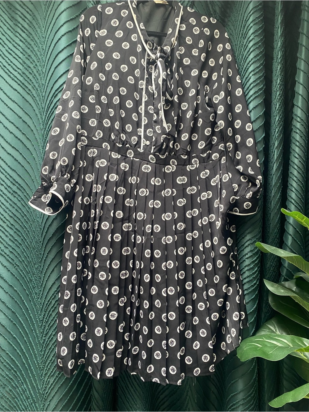 ModCloth Black and White dress